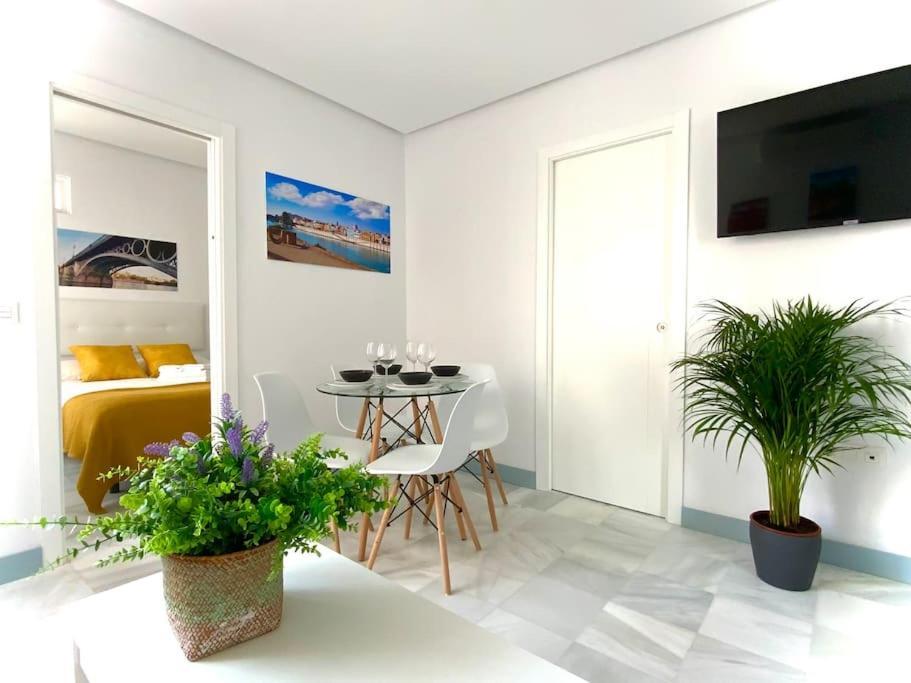 My Home In Triana, Luminoso Y Acogedor Apartamento Seville Exterior photo